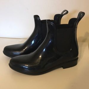 Rain boots